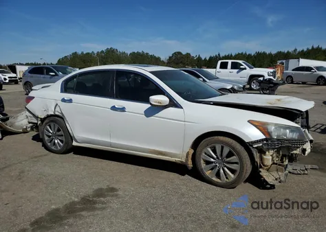 2011 Honda Accord Exl from USA, damaged, VIN 1HGCP3F81BA025642